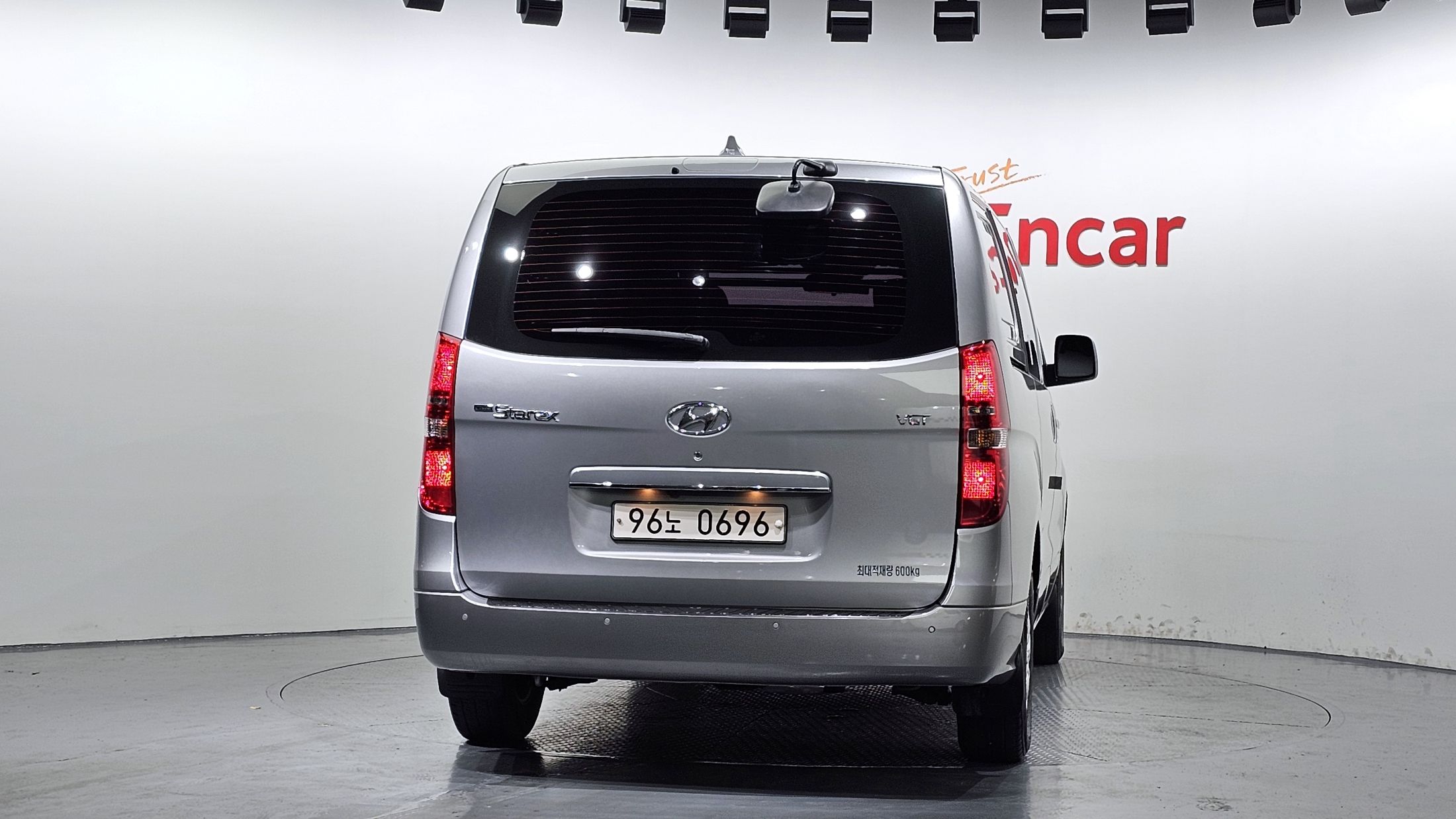 HYUNDAI STAREX GRAND