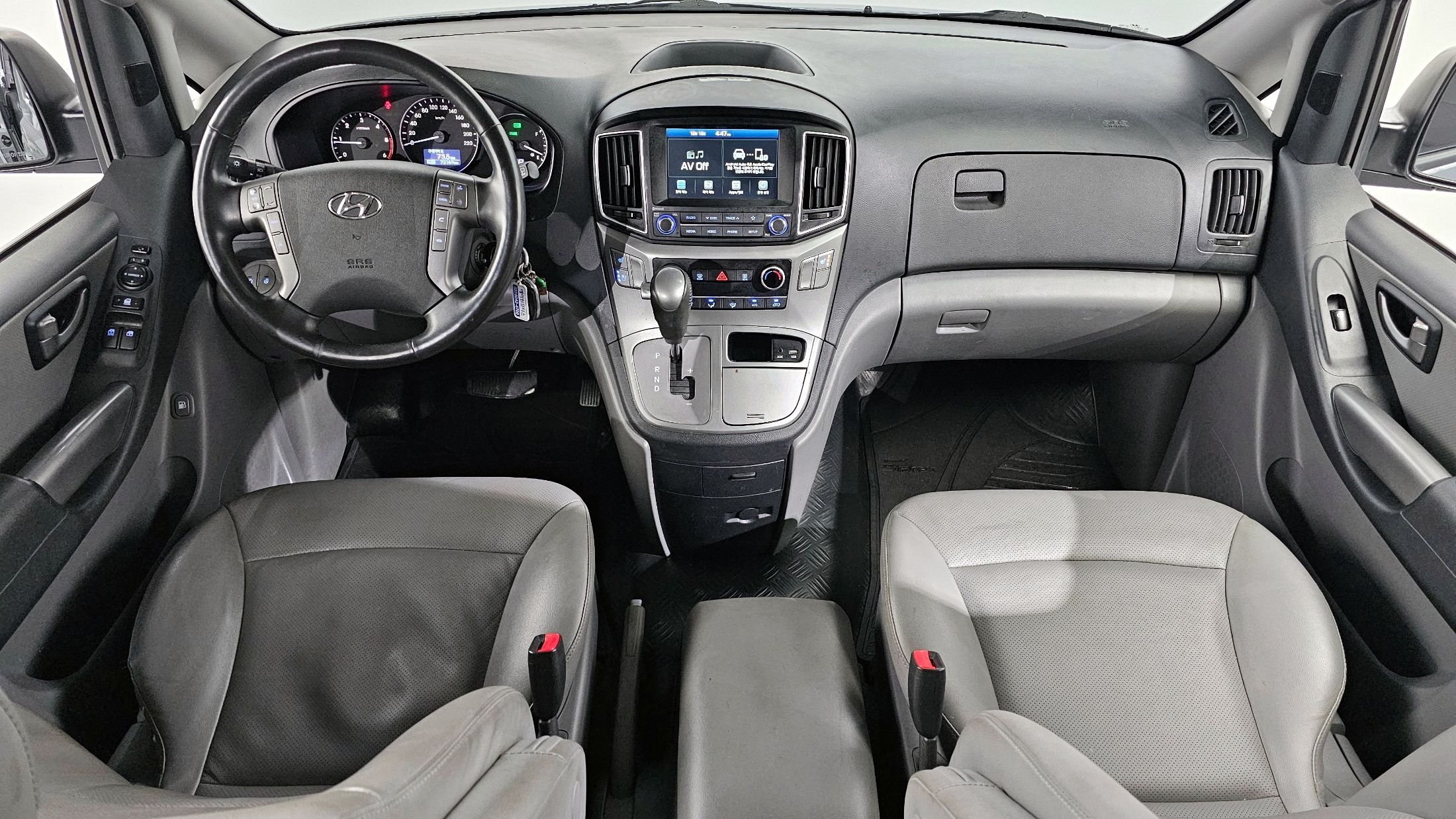 HYUNDAI STAREX GRAND