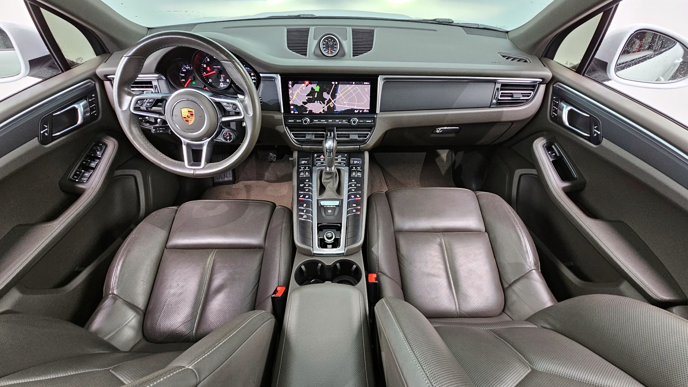 PORSCHE MACAN 2019