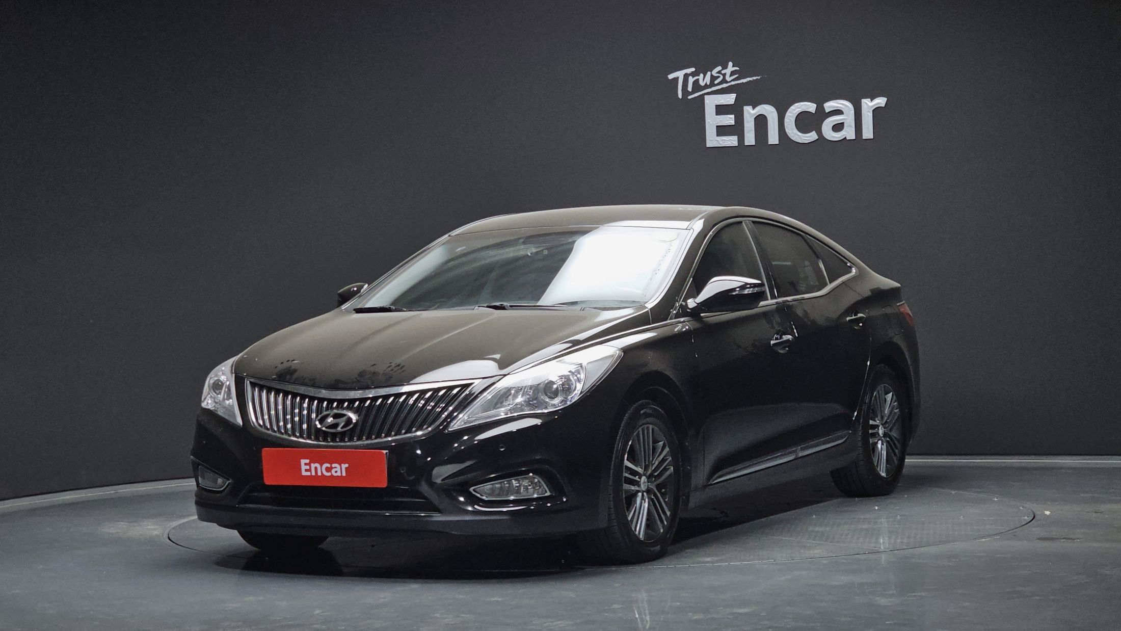 HYUNDAI GRANDEUR HG 2013
