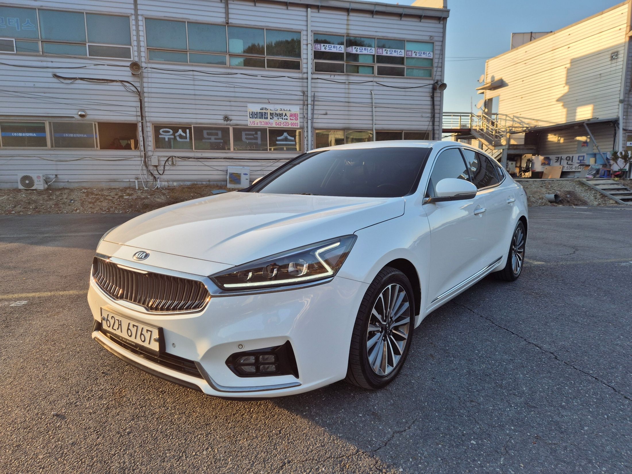 KIA K7