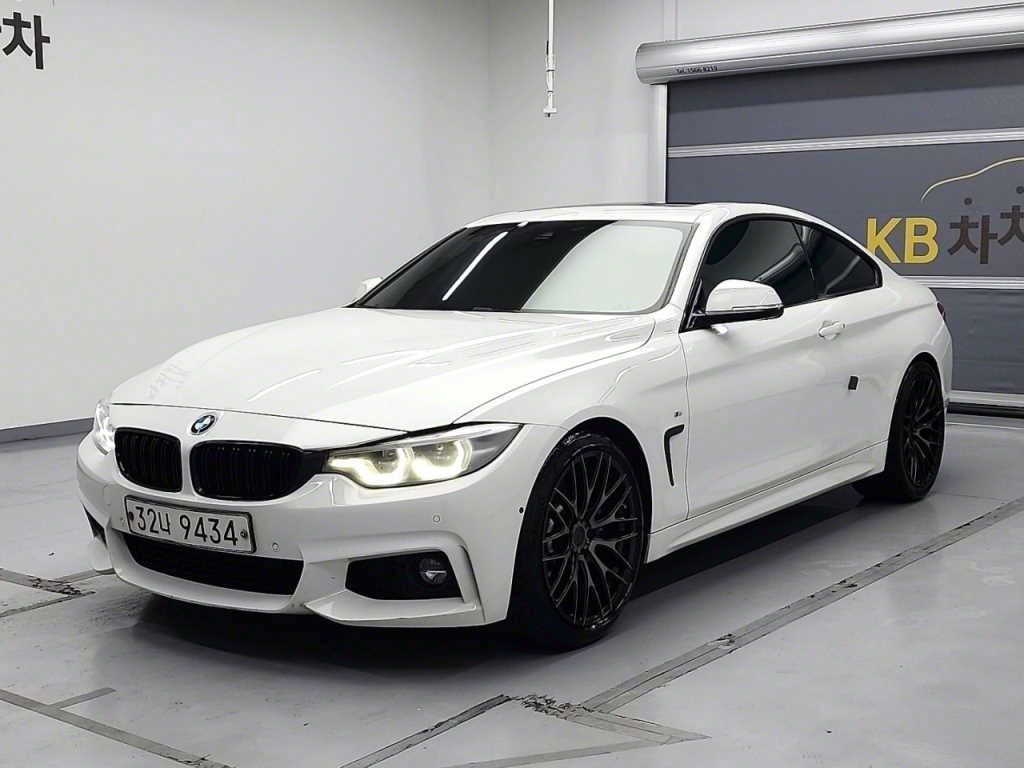 BMW 4-SERIES F32