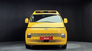 HYUNDAI STARIA 2023