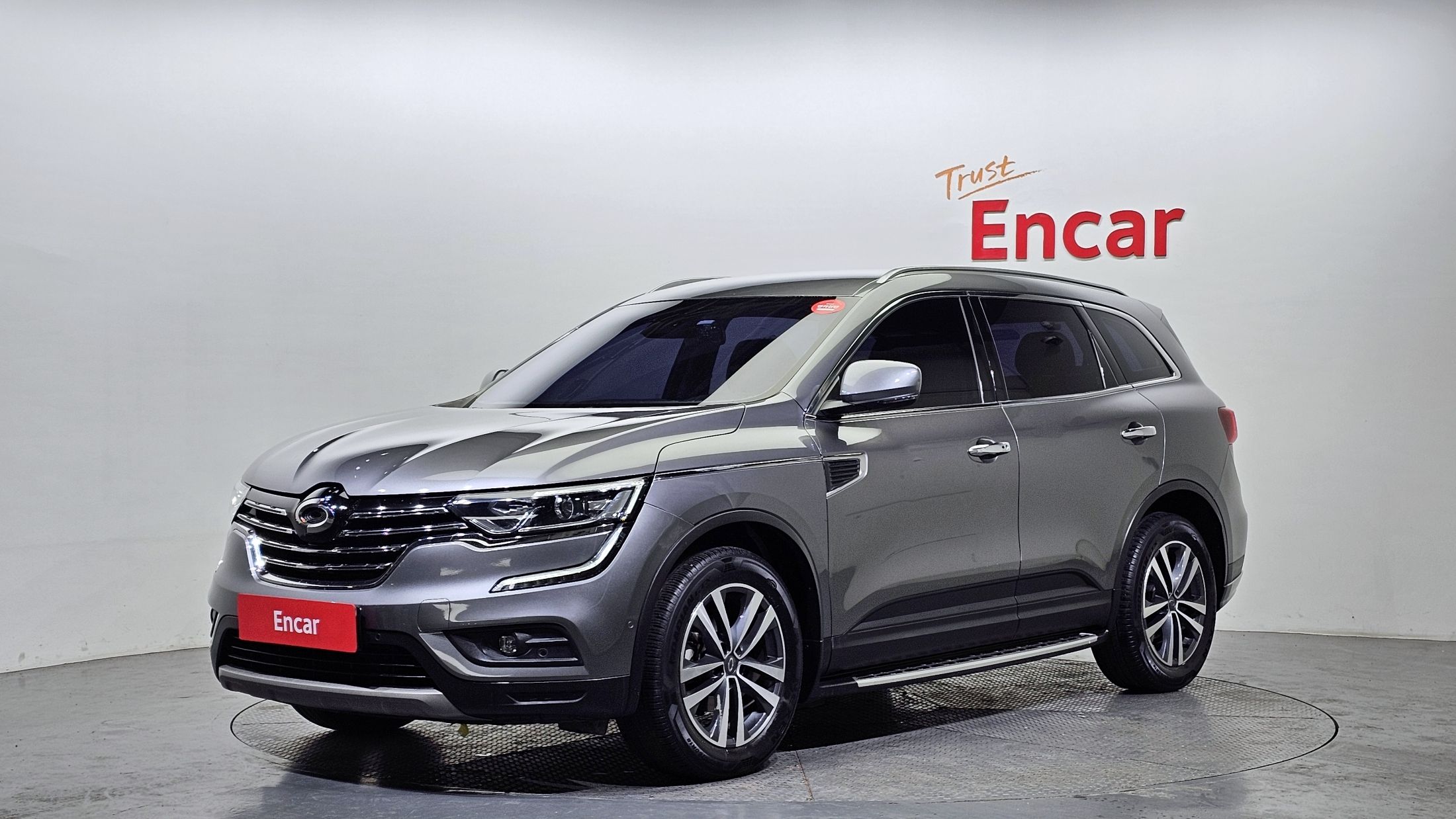RENAULT SAMSUNG QM6