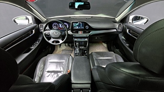 HYUNDAI GRANDEUR IG 2017