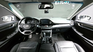 HYUNDAI GRANDEUR IG 2017