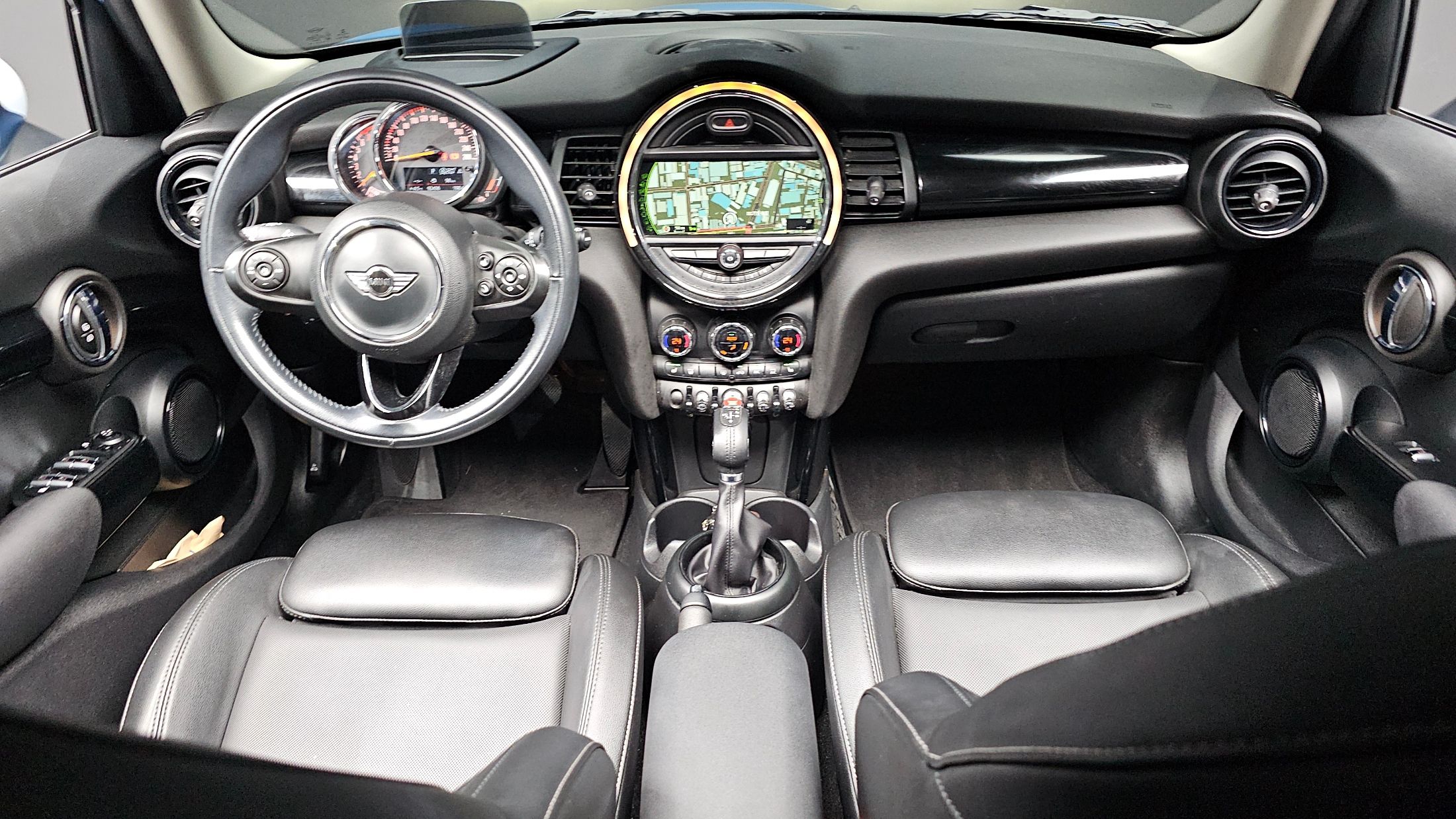 MINI COOPER 2018