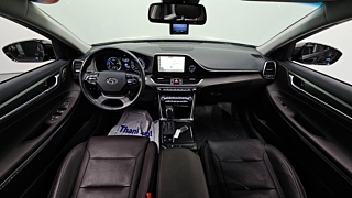 HYUNDAI GRANDEUR IG HYBRID 2018