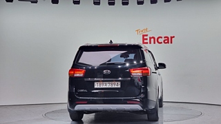 KIA CARNIVAL 2017