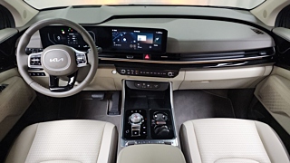 KIA CARNIVAL 2024