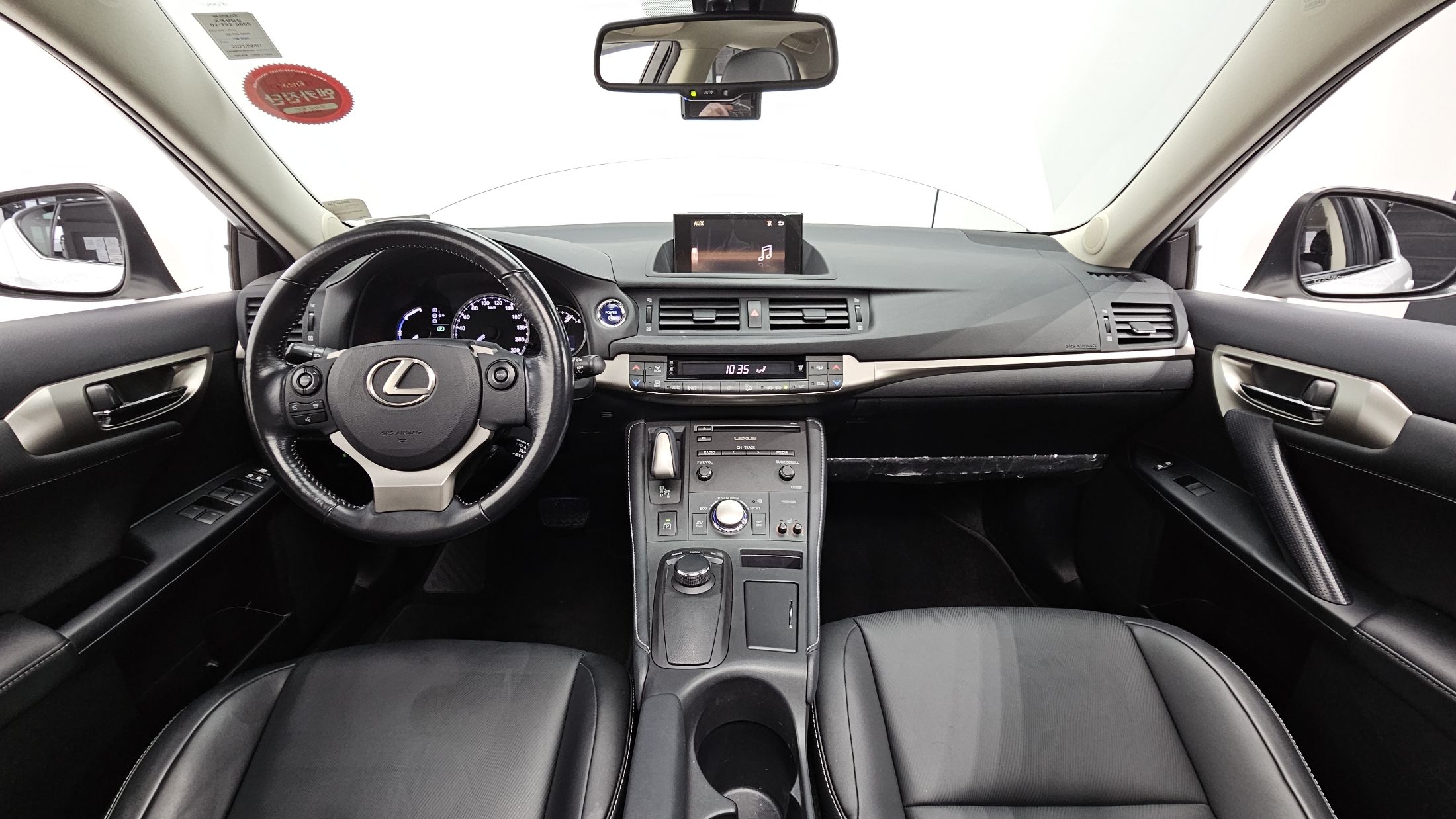 LEXUS CT200H 2016