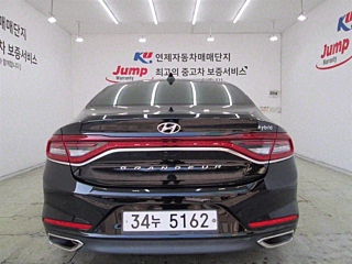 HYUNDAI GRANDEUR IG HYBRID 2017
