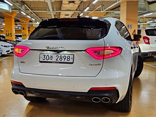 MASERATI LEVANTE  3.8 GTS AWD 2019