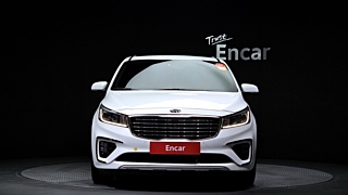 KIA CARNIVAL 2018
