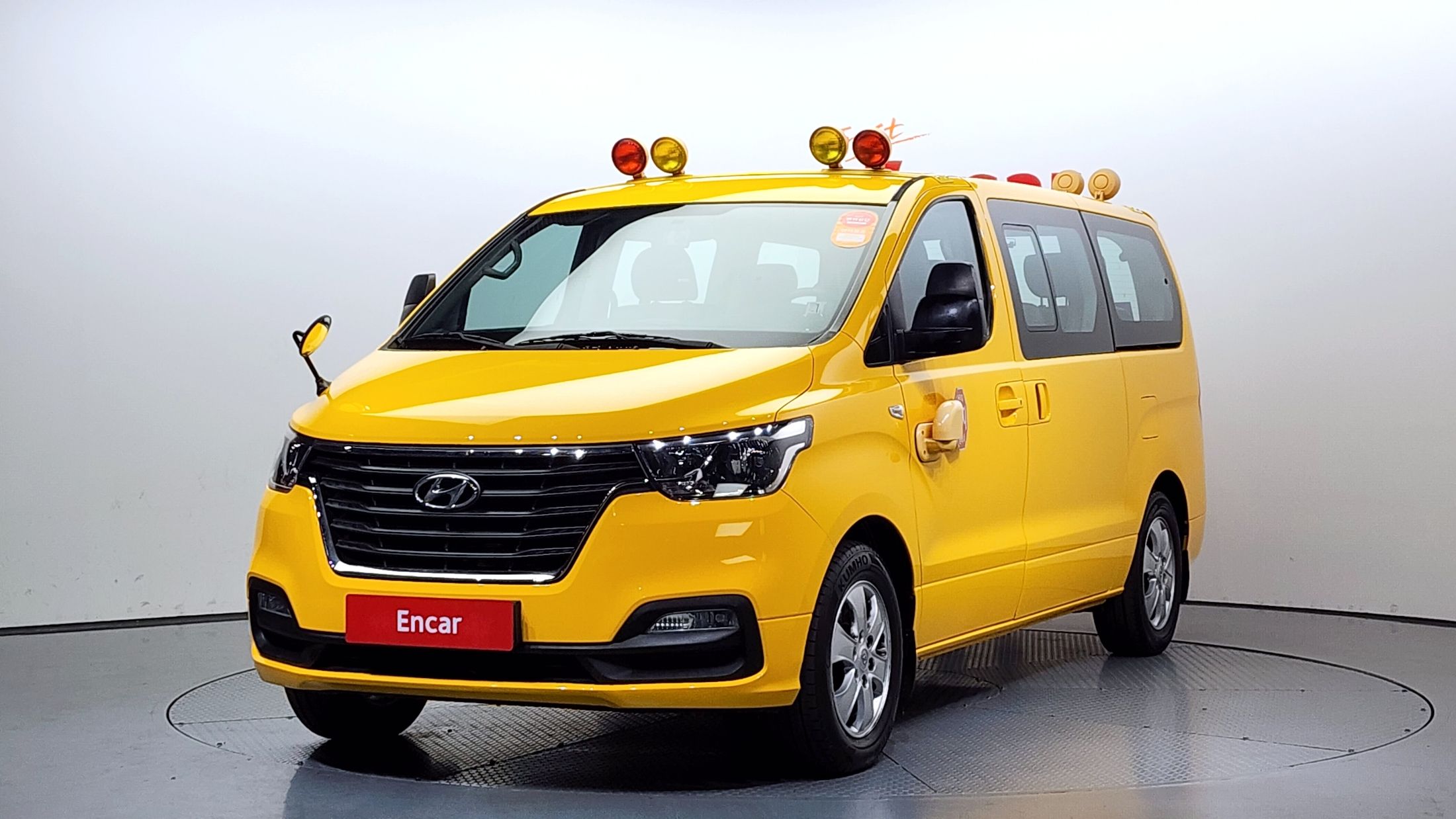 HYUNDAI STAREX GRAND