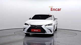 LEXUS ES300H 2024