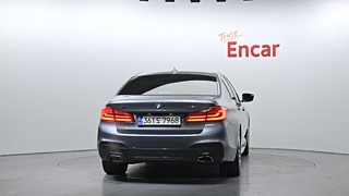 BMW 5-SERIES G30 2017