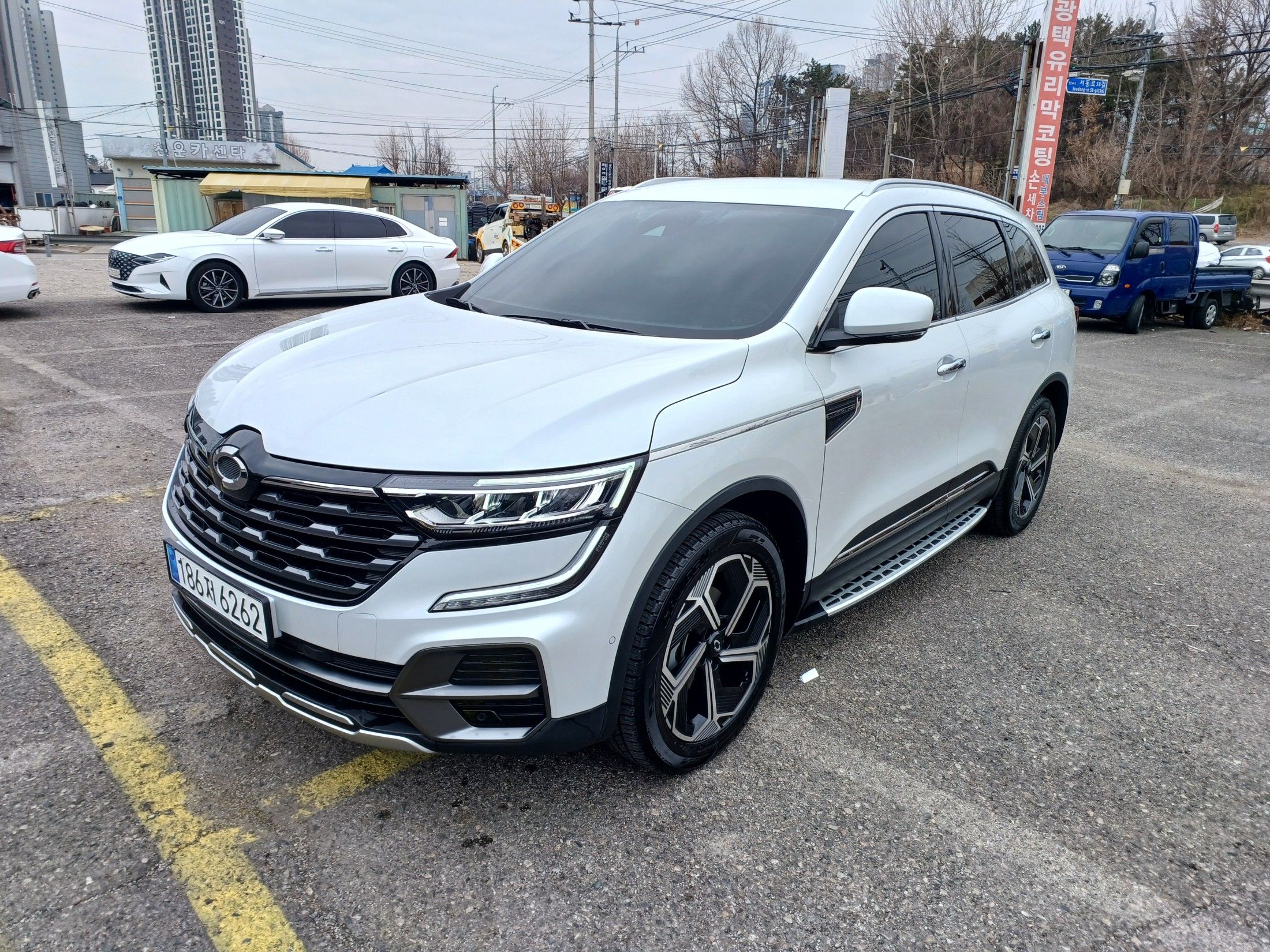 RENAULT SAMSUNG QM6