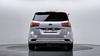 KIA CARNIVAL 2018