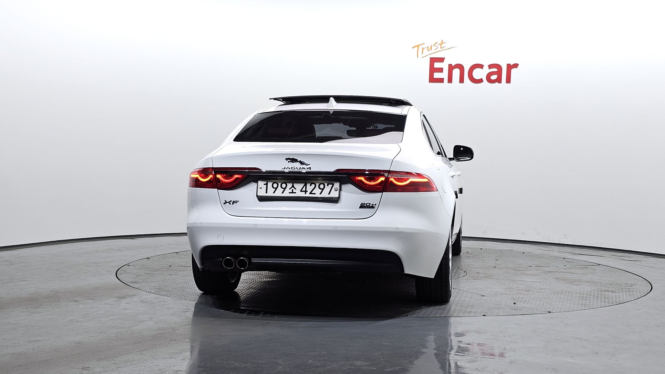 JAGUAR XF X260 2019