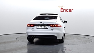 JAGUAR XF X260 2019