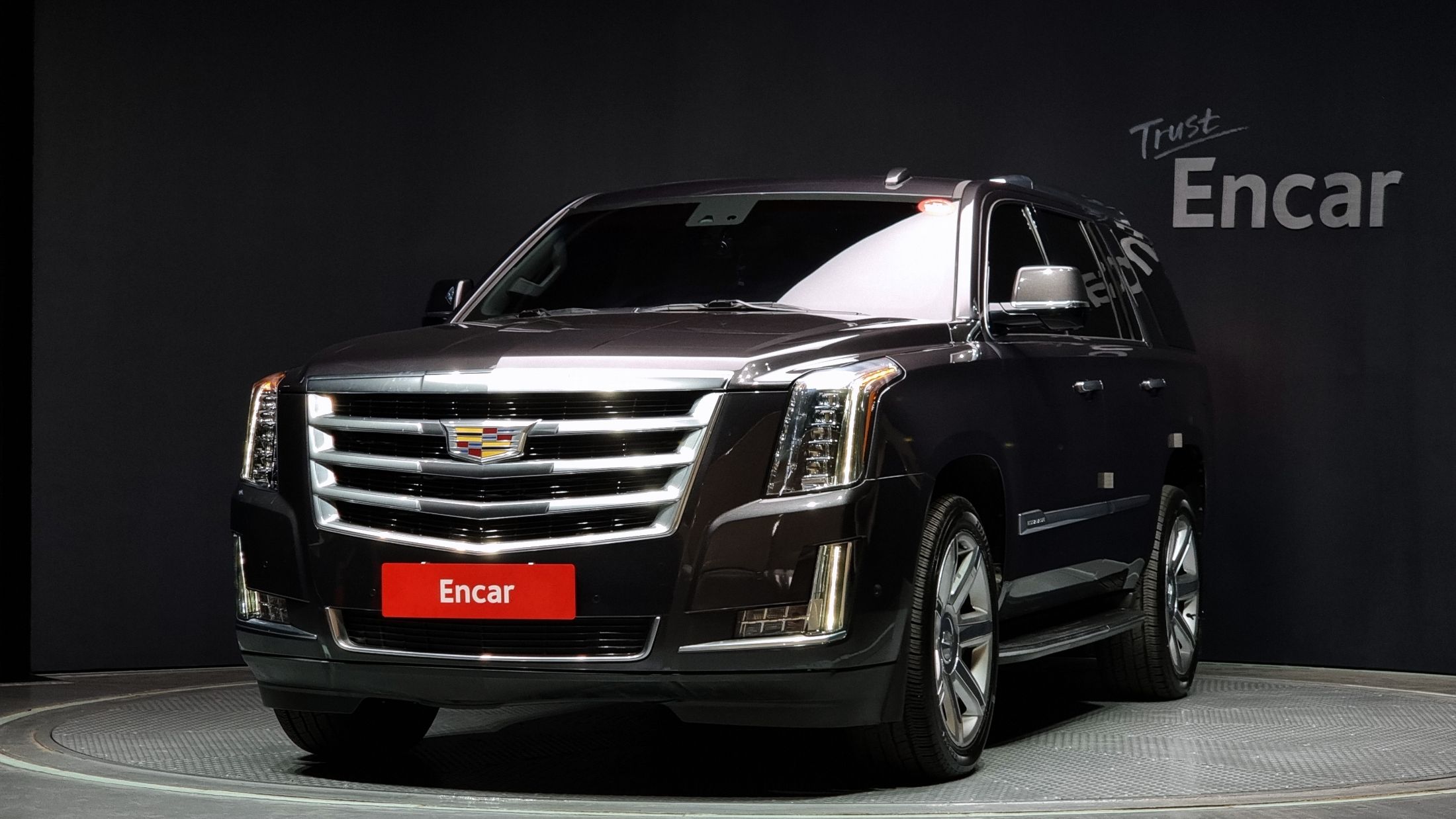 CADILLAC ESCALADE 2017
