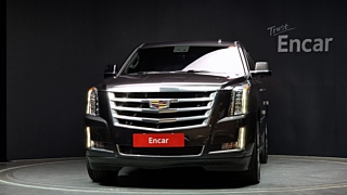 CADILLAC ESCALADE 2017