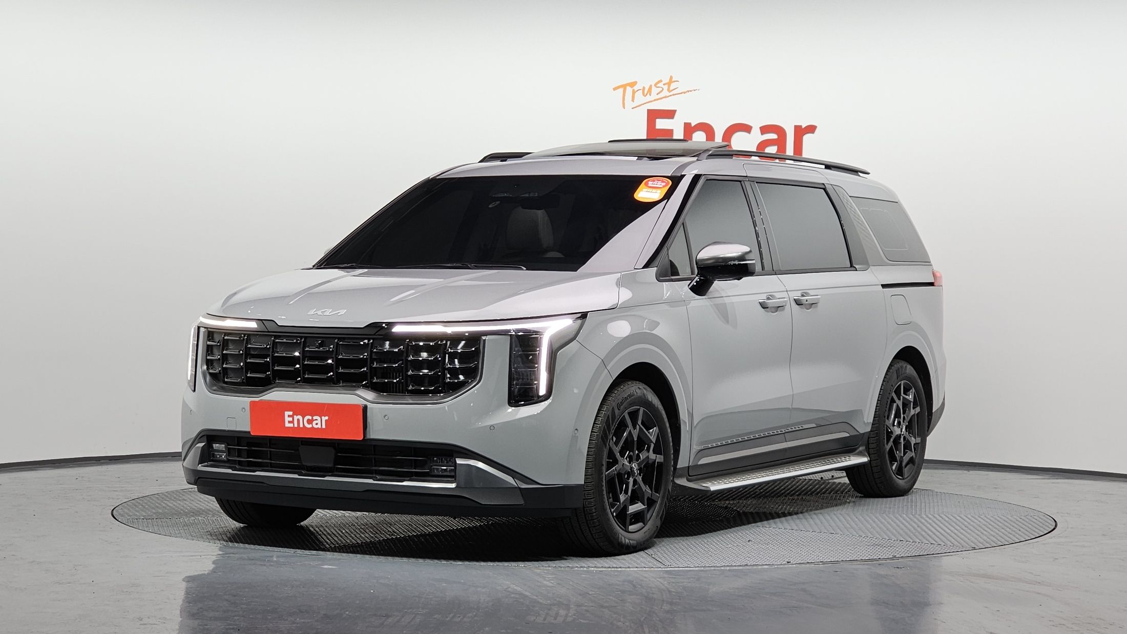 KIA CARNIVAL 2024