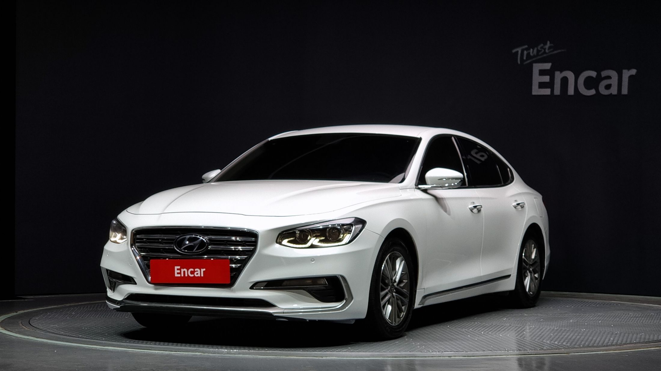 HYUNDAI GRANDEUR IG 2017