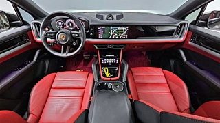 PORSCHE CAYENNE PO536 2024