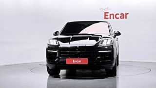 PORSCHE CAYENNE PO536 2024