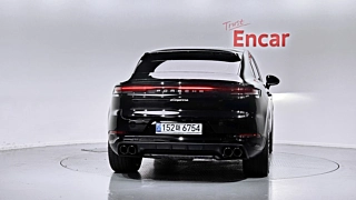 PORSCHE CAYENNE PO536 2024