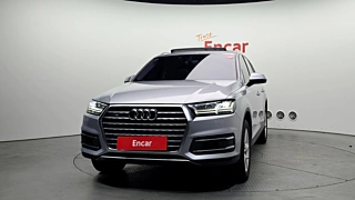 AUDI Q7 4M 2016
