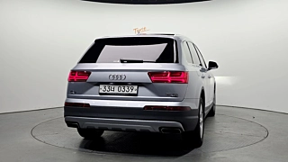 AUDI Q7 4M 2016