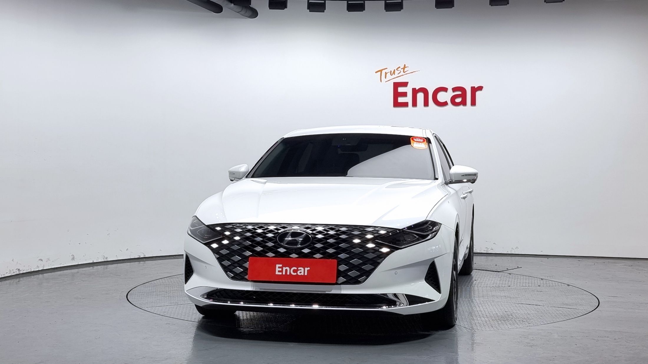 HYUNDAI GRANDEUR IG HYBRID