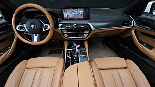 BMW 5-SERIES G30 2022