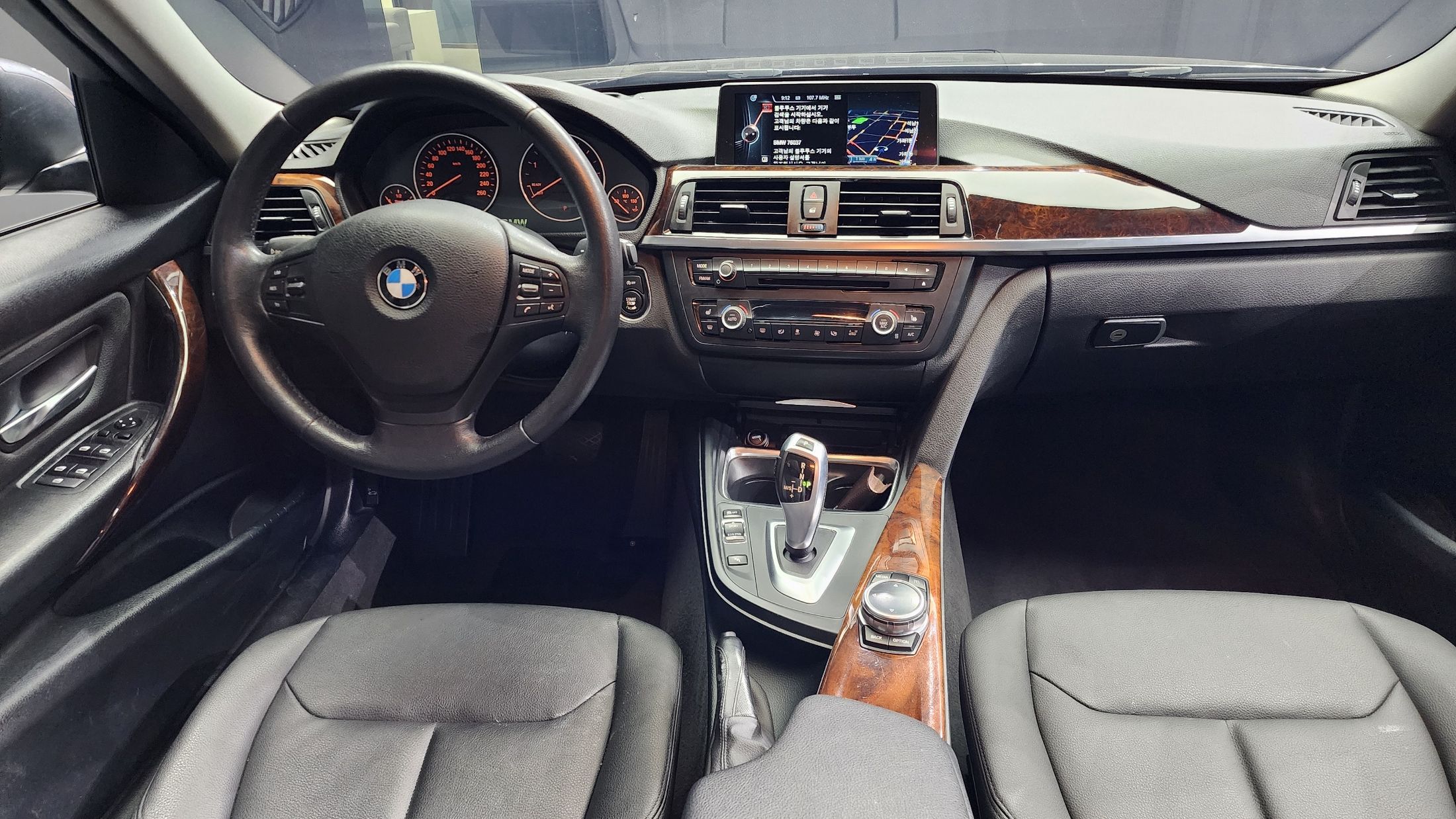 BMW 3-SERIES F30