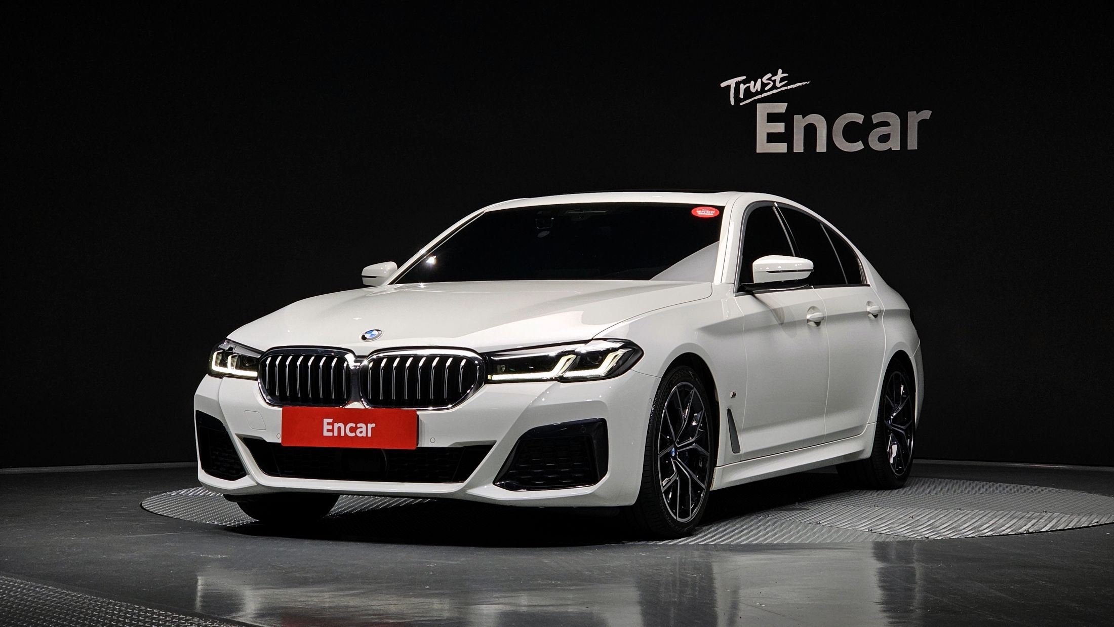 BMW 5-SERIES G30 2022