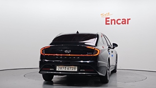 HYUNDAI SONATA HYBRID DN8 2020