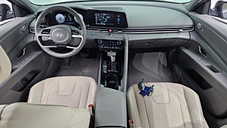 HYUNDAI AVANTE CN7 2023