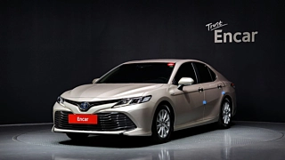 TOYOTA CAMRY XV70  2.5 LE Hybrid 2019