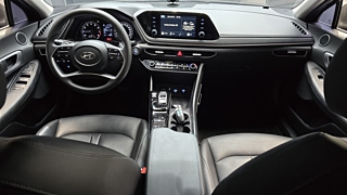 HYUNDAI SONATA DN8 2021