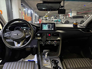 GENESIS G70 2019