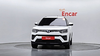 SSANGYONG TIVOLI VERY NEW 2020