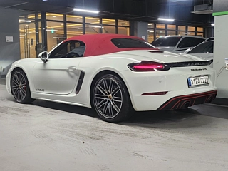 PORSCHE 718 BOXSTER 2021