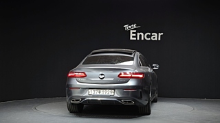 MERCEDES BENZ E-CLASS W213 2017
