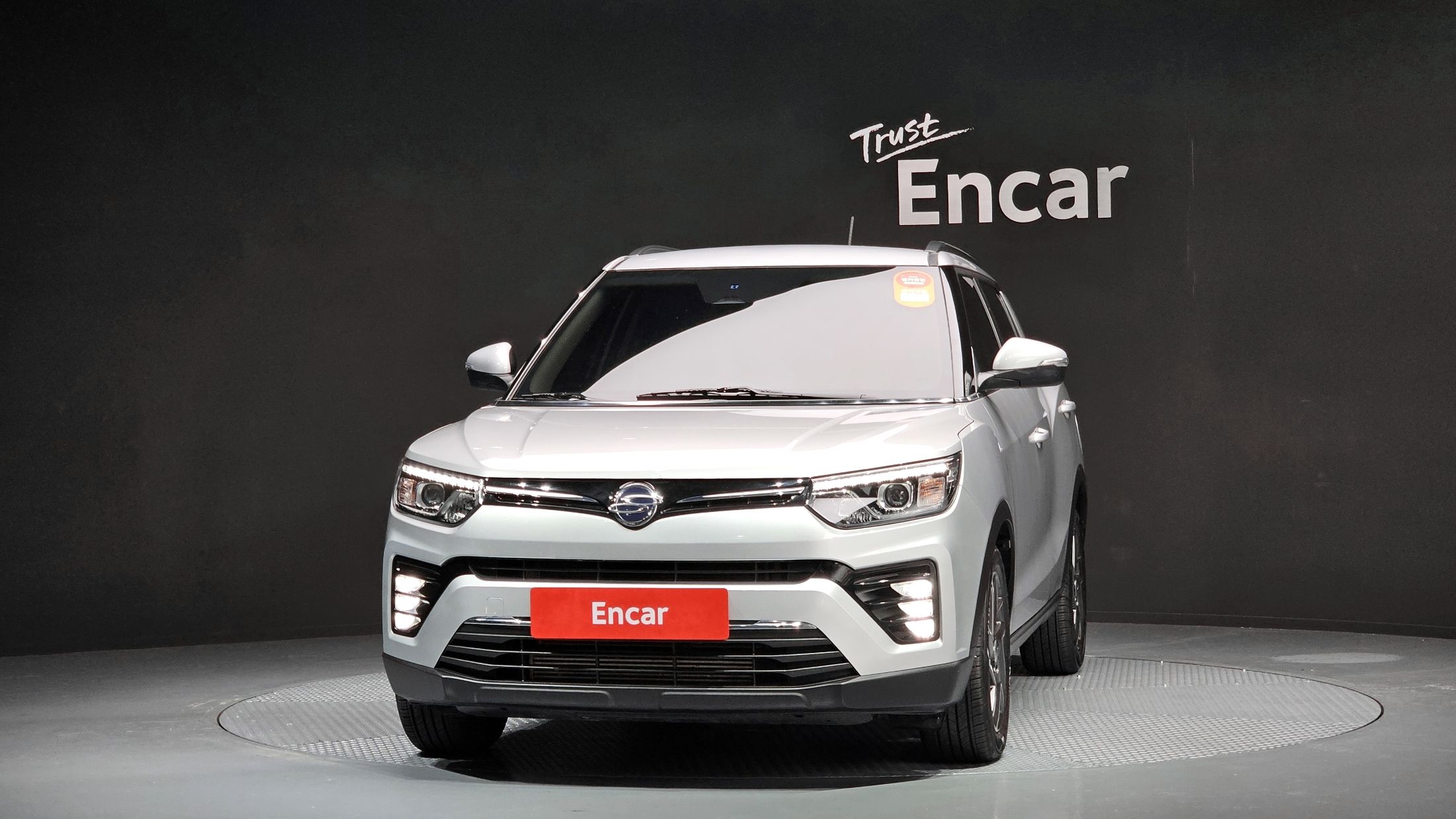 SSANGYONG TIVOLI VERY NEW 2022