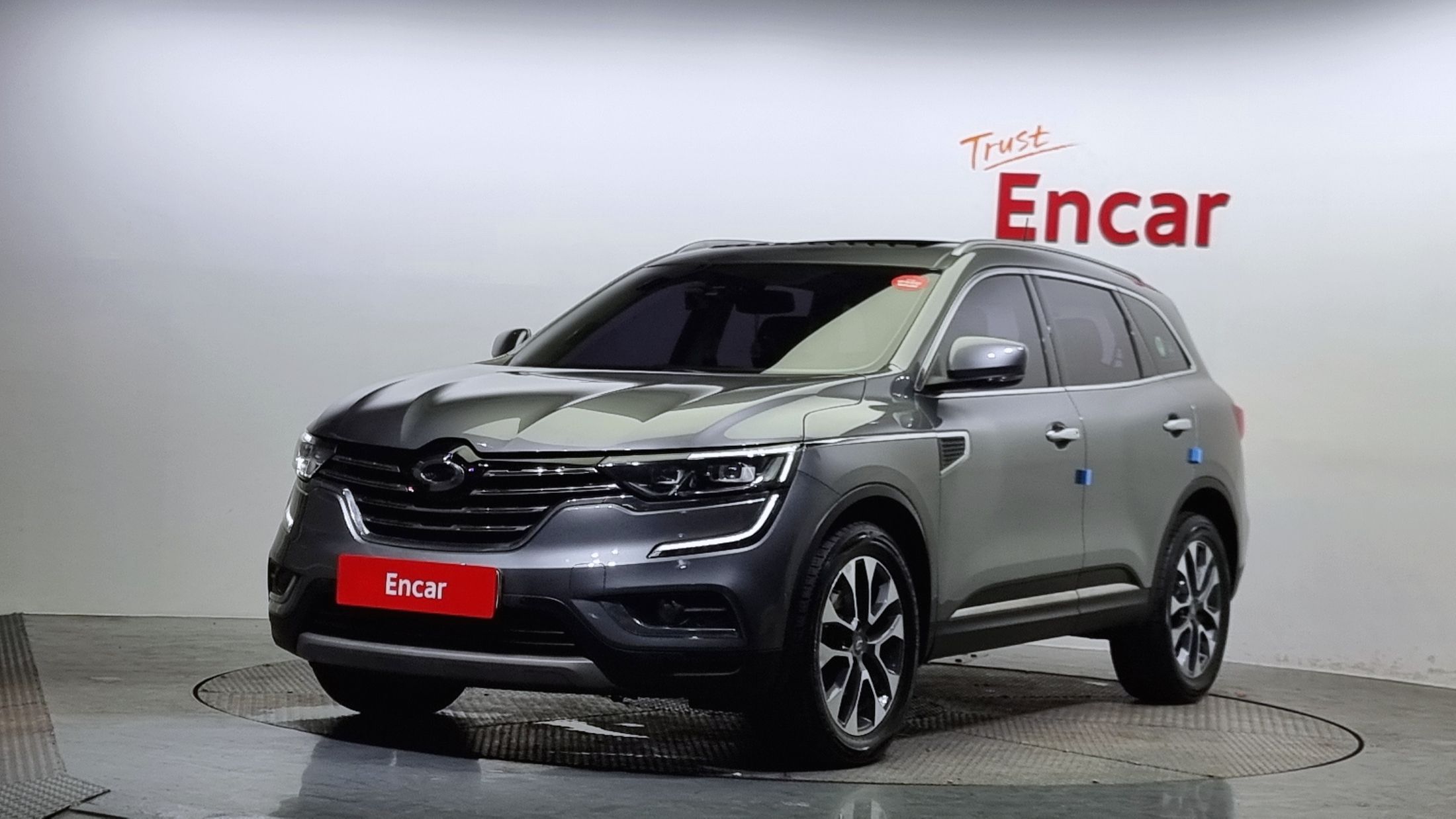RENAULT SAMSUNG QM6