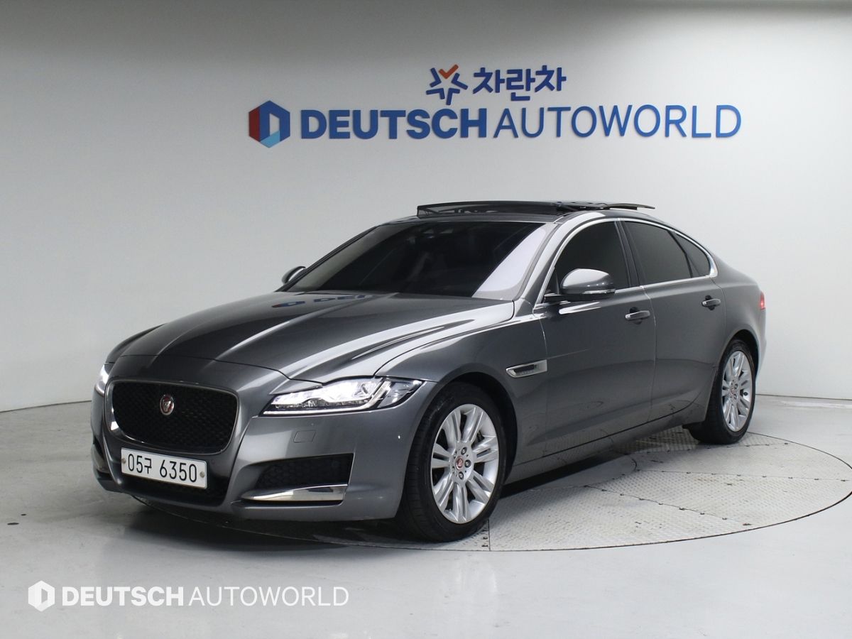 JAGUAR XF X260