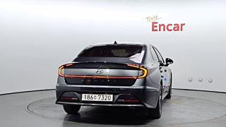 HYUNDAI SONATA HYBRID DN8 2021
